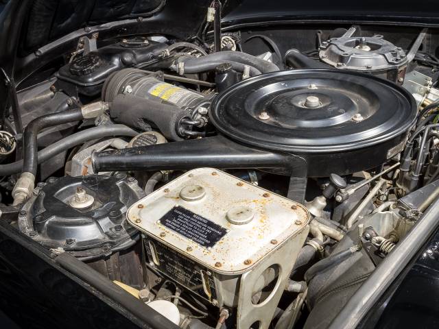 Rolls-Royce Corniche I