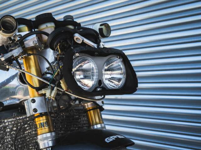 Kawasaki ZX-R 750
