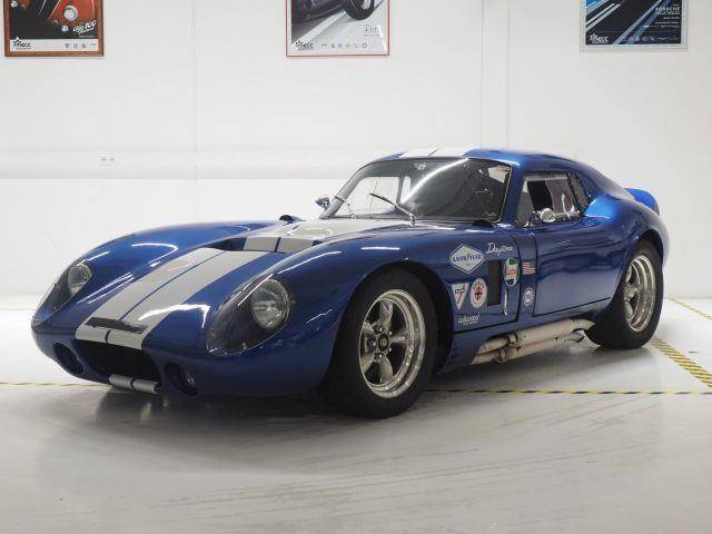 Immagine 1/12 di Shelby Daytona Cobra Coupe (1967)