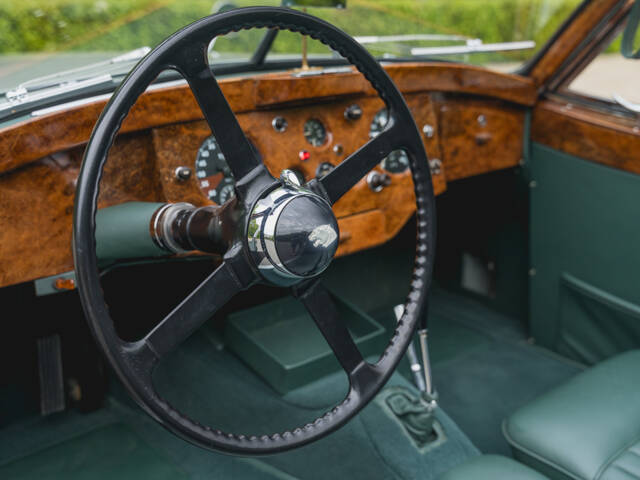Jaguar XK 120 DHC