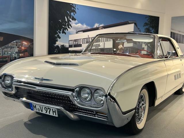 Image 1/20 of Ford Thunderbird (1963)