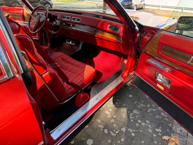 Cadillac Coupe DeVille