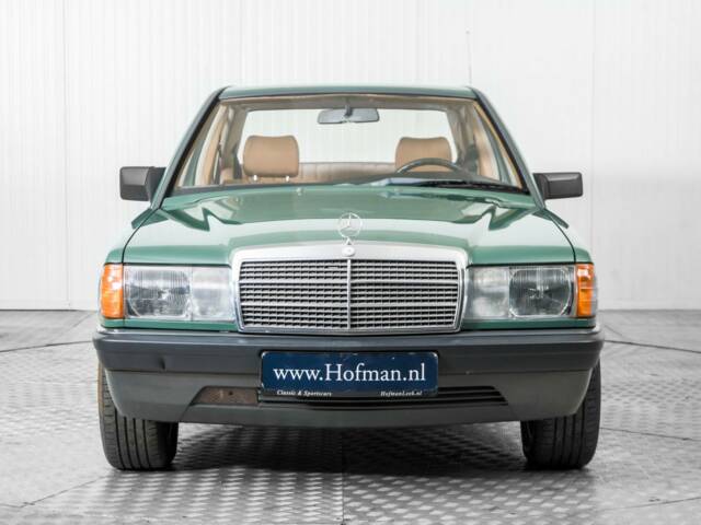 Mercedes-Benz 190 D 2.5