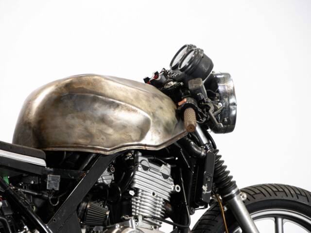 Honda CB 500E