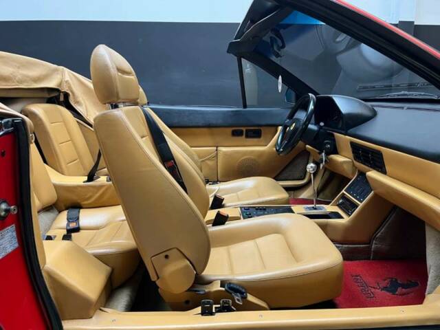 Ferrari Mondial T