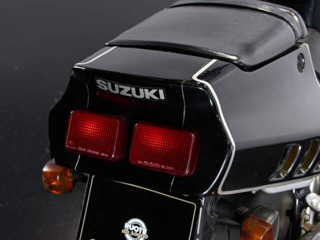 Suzuki RGV 250 Gamma