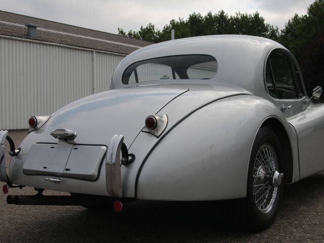 Jaguar XK 120 FHC