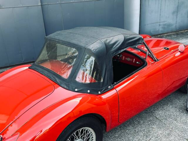 MG MGA 1600