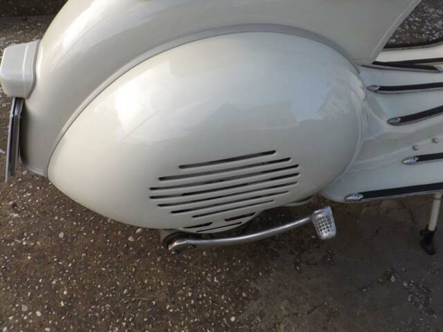 Piaggio Vespa 125 TS
