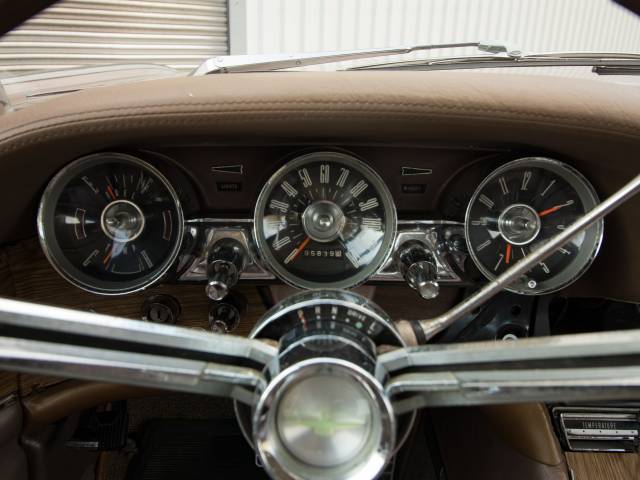 Ford Thunderbird