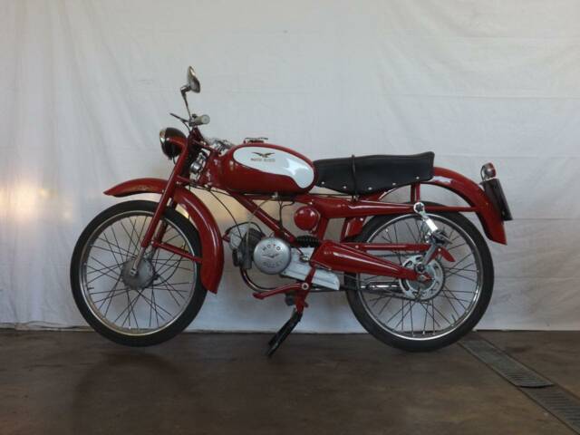 Moto Guzzi Cardellino 75