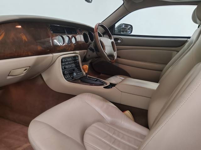 Jaguar XK8 4.0