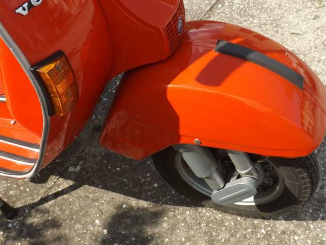 Piaggio Vespa P 200 E
