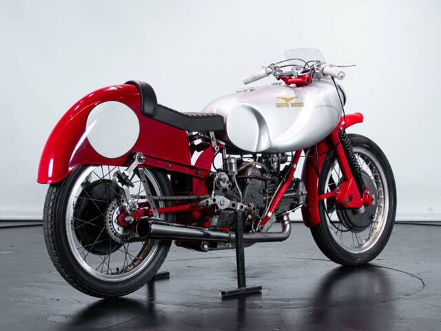Moto Guzzi Gambalunga 500 Replica