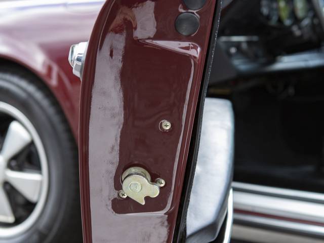 Porsche 911 2.2 S