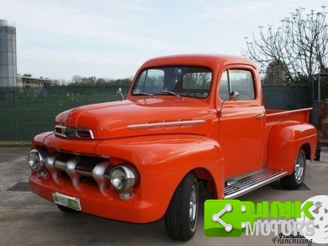 Image 1/10 of Ford F-1 (1951)