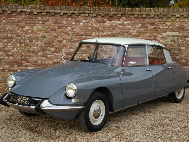 Image 1/50 of Citroën D Spécial (1967)