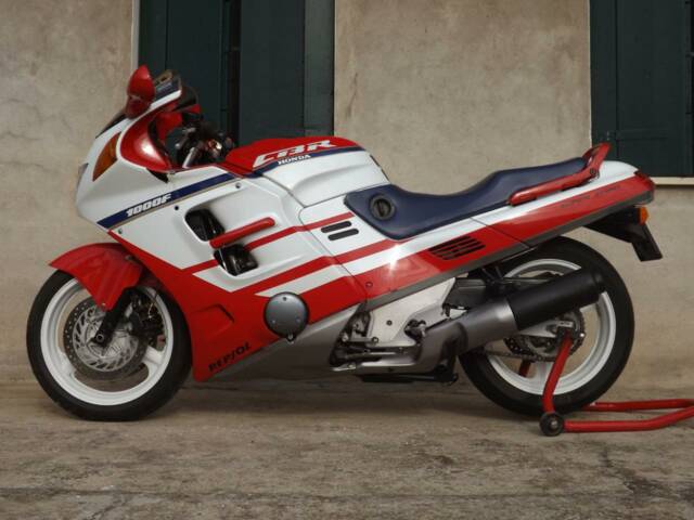 Honda CBR 1000F