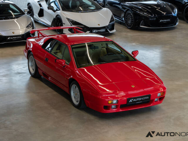 Lotus Esprit SE