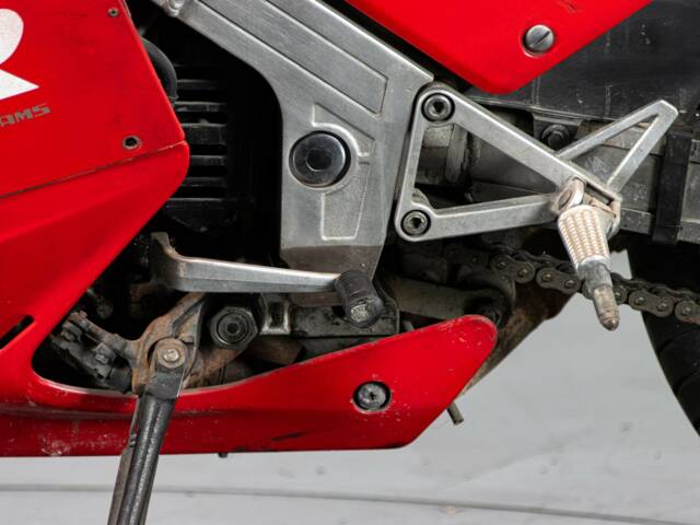 Honda VFR 750R RC 30