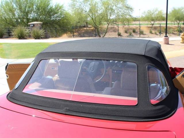 Mercedes-Benz 560 SL