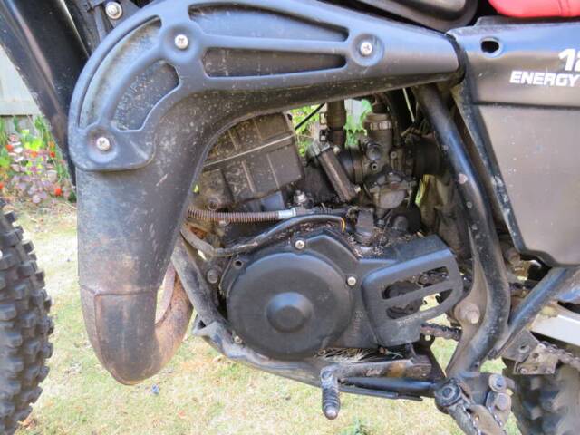 Yamaha DT 125