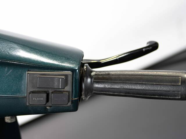 Piaggio Vespa Cosa 150