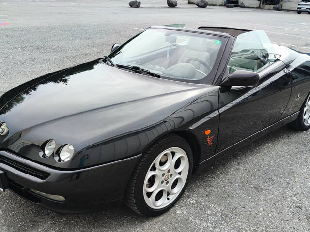 Afbeelding 1/68 van Alfa Romeo Spider 2.0 Twin Spark 16V (2001)