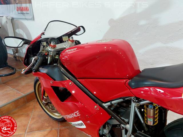 Ducati 748 S