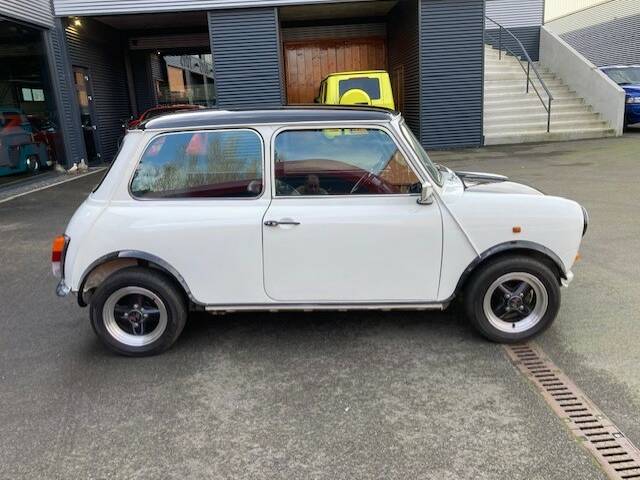 Austin Mini Mayfair