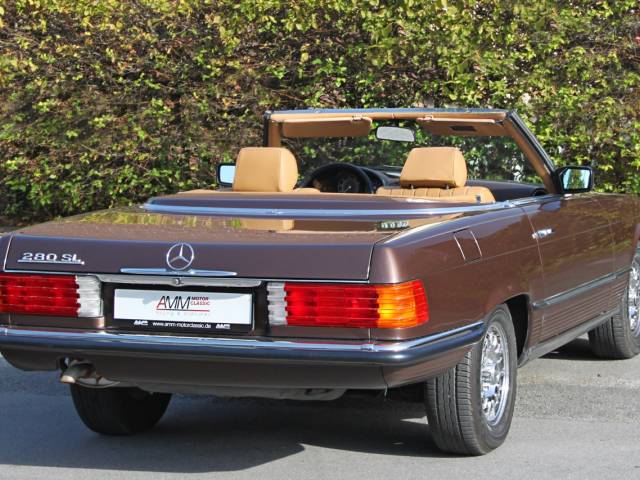 Mercedes-Benz 280 SL
