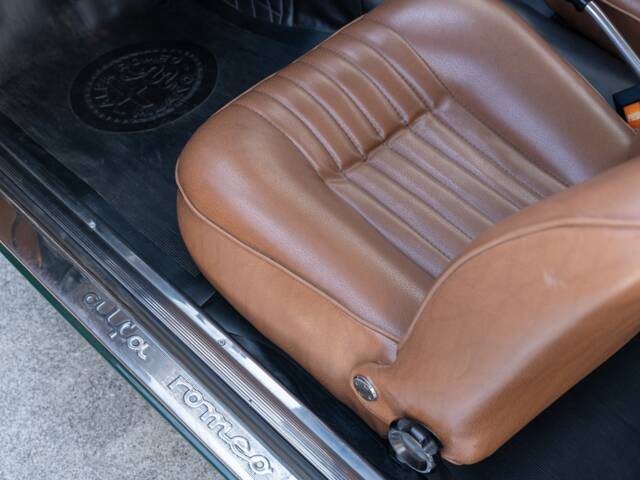 Alfa Romeo Giulia GT 1300 Junior
