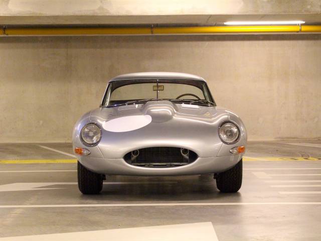 Jaguar E-Type 3.8