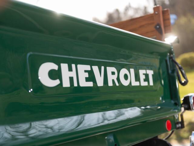 Chevrolet 3100 ½-ton Stepside