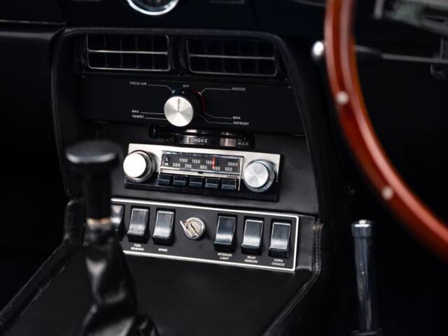 Aston Martin DBS