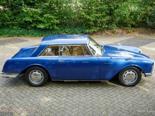 Facel Vega Facel III