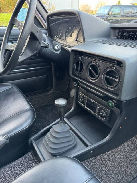 BMW 518