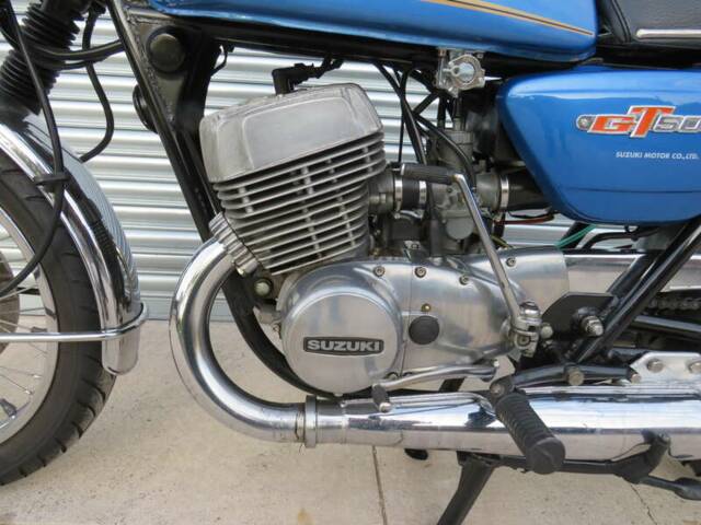 Suzuki GT 500