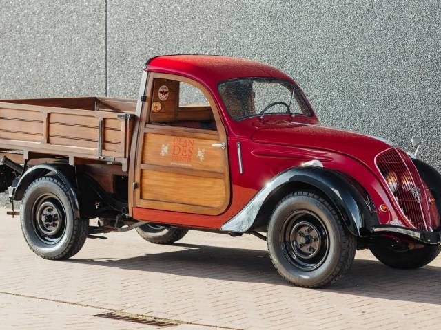 Peugeot 202 UH