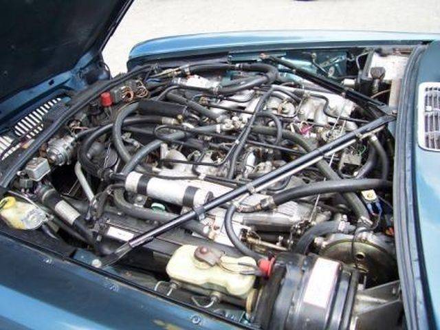Daimler Double Six