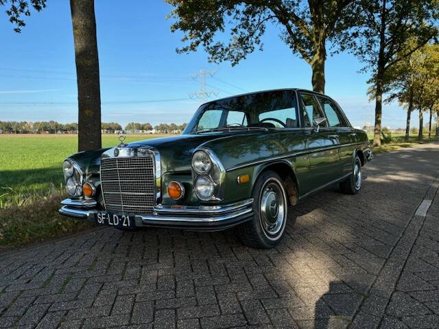 Imagen 1/5 de Mercedes-Benz 280 SE (1973)