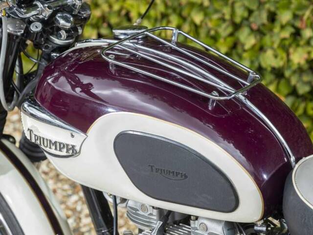Triumph Bonneville T120TT