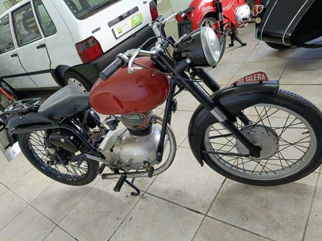 Gilera 150 Sport
