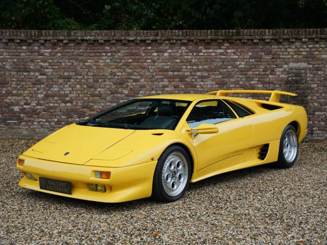Afbeelding 1/50 van Lamborghini Diablo (1991)
