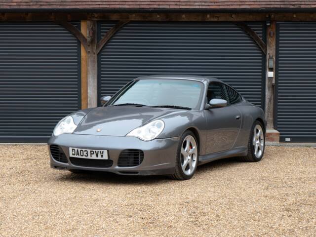 Image 1/50 of Porsche 911 Carrera 4S (2003)