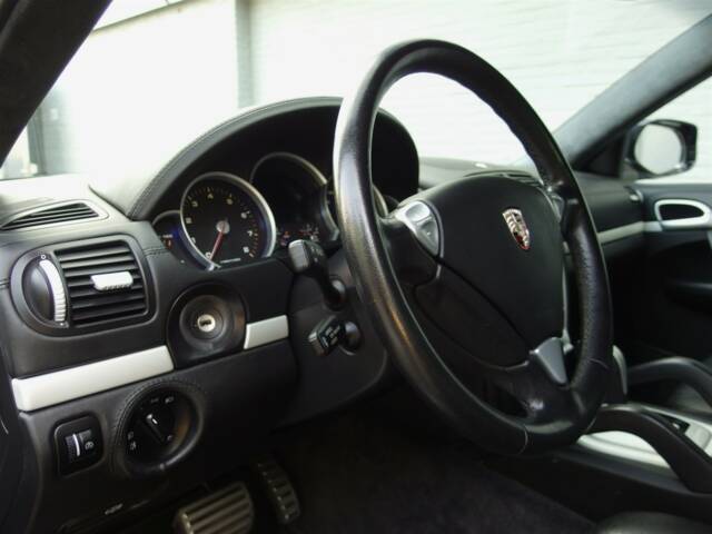 Porsche Cayenne Turbo