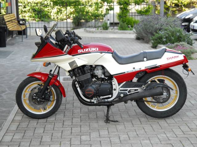 Immagine 1/10 di Suzuki DUMMY (1985)