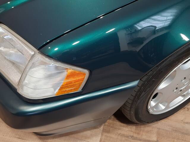Mercedes-Benz SL 320