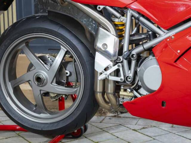 Ducati 996