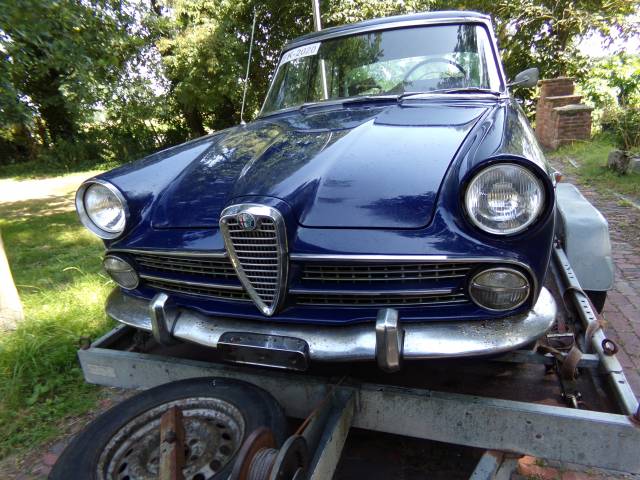 Immagine 1/19 di Alfa Romeo 2000 Berlina (1960)